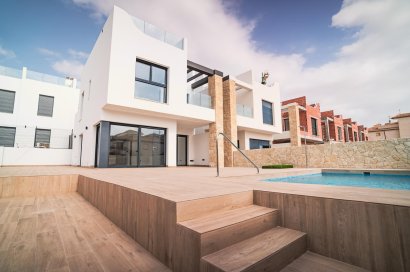 Villa - Obra nueva - Orihuela Costa - Punta Prima