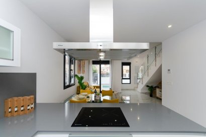 Obra nueva - Villa - Torrevieja - Torretas