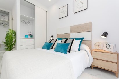 Obra nueva - Villa - Torrevieja - Torretas