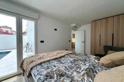 Reventa - Chalet - Orihuela Costa - Playa Flamenca