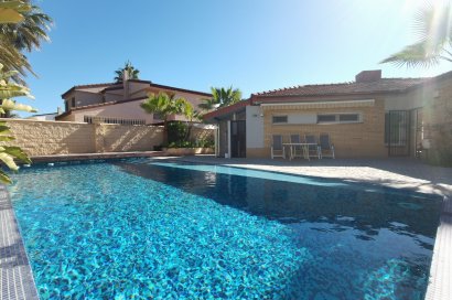 Reventa - Villa - Orihuela Costa - La Zenia