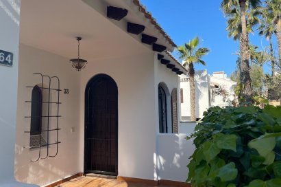 Reventa - Villa - Orihuela Costa - Los Dolses