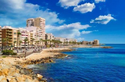 Obra nueva - Apartamento - Torrevieja - Centro