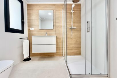 Obra nueva - Town House - Cox - San Fernando