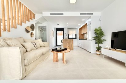 Obra nueva - Town House - Cox - San Fernando