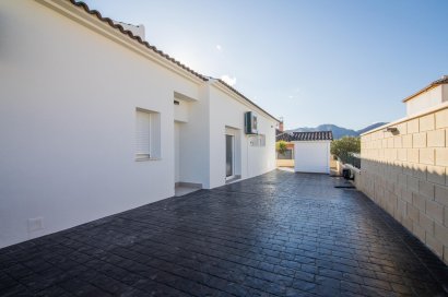 Obra nueva - Villa - Pinoso - Lel